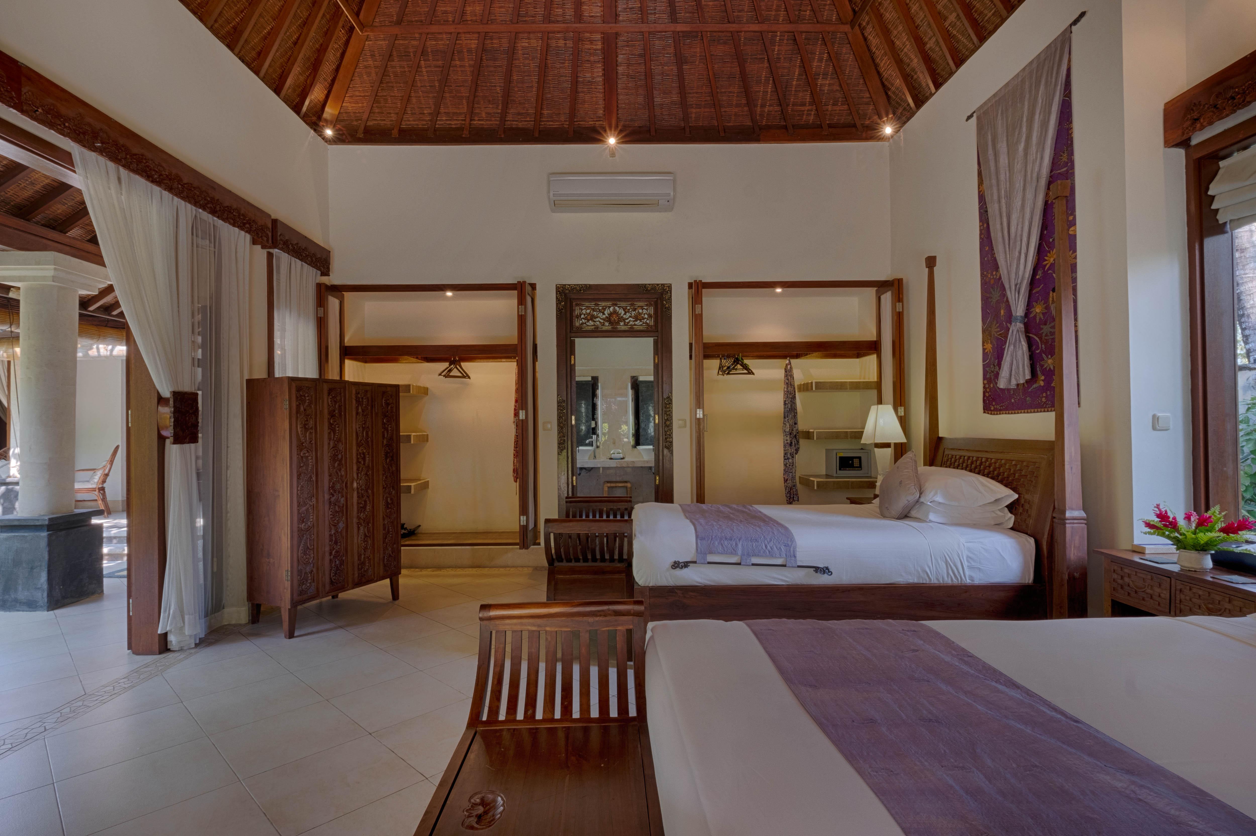 Kutus Kutus Saba Beach Villa Sukawati エクステリア 写真